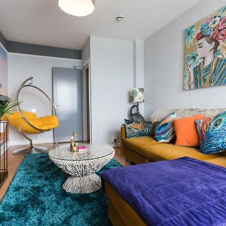 Starling View Boutique Stunning Seafront View Apartment アベリストウィス エクステリア 写真
