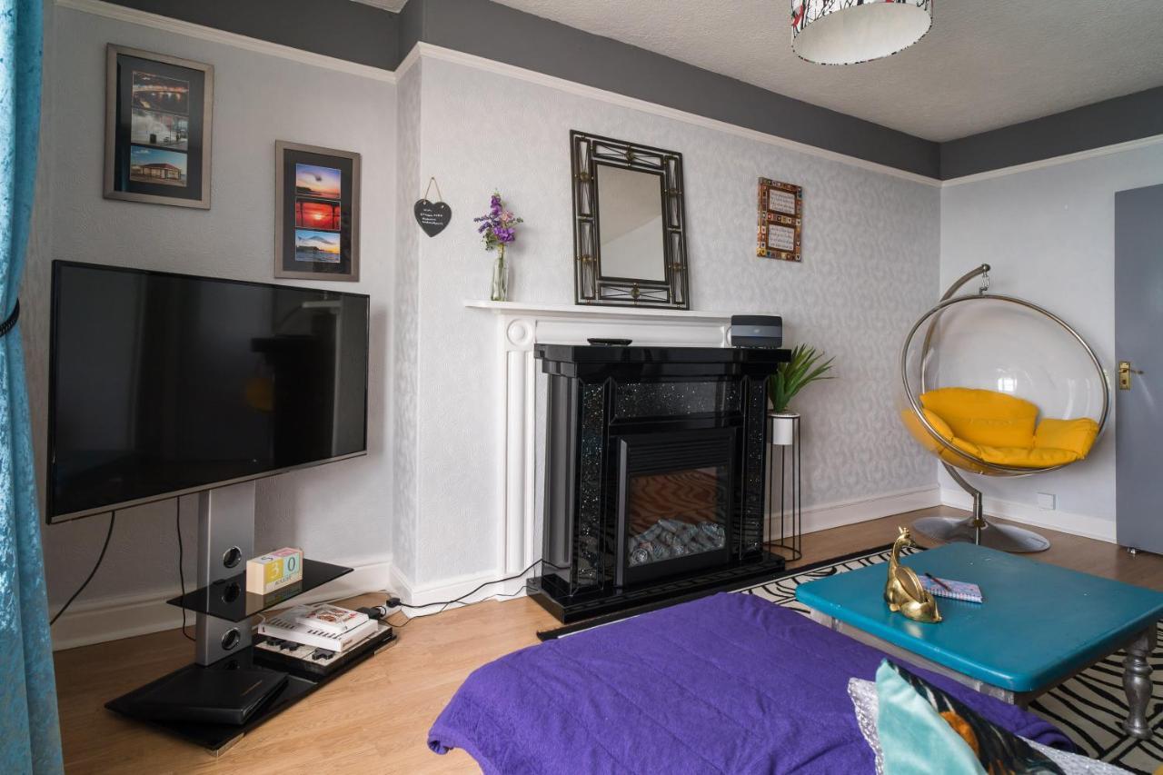 Starling View Boutique Stunning Seafront View Apartment アベリストウィス エクステリア 写真
