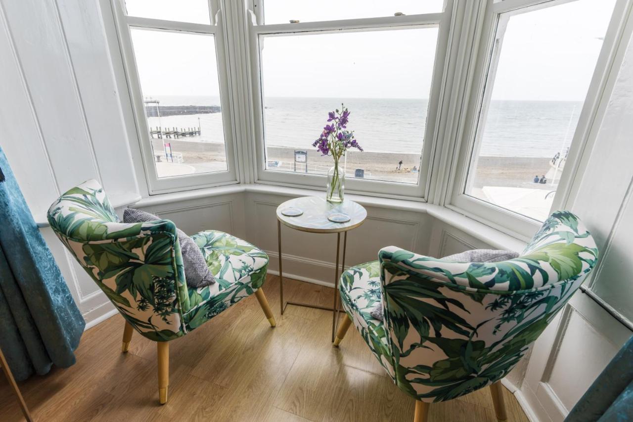 Starling View Boutique Stunning Seafront View Apartment アベリストウィス エクステリア 写真