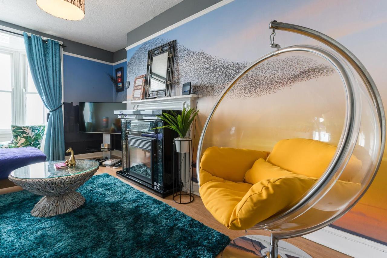 Starling View Boutique Stunning Seafront View Apartment アベリストウィス エクステリア 写真