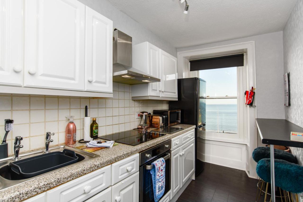 Starling View Boutique Stunning Seafront View Apartment アベリストウィス エクステリア 写真