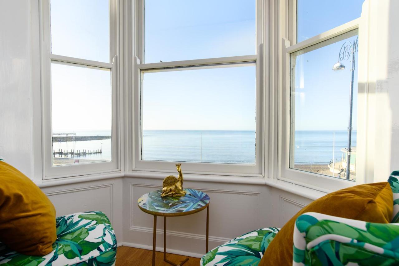 Starling View Boutique Stunning Seafront View Apartment アベリストウィス エクステリア 写真